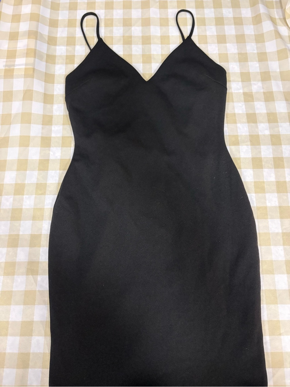 Classic Black Spaghetti-Strap Bodycon Dress